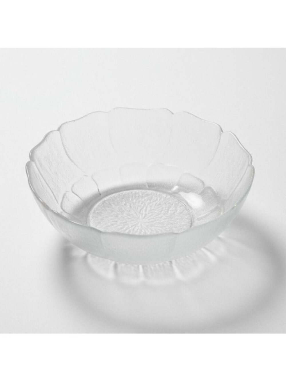 Arcoroc Clear Glass Bowl With 9" Fleur Design Elegant Floral Pattern Serving Dis